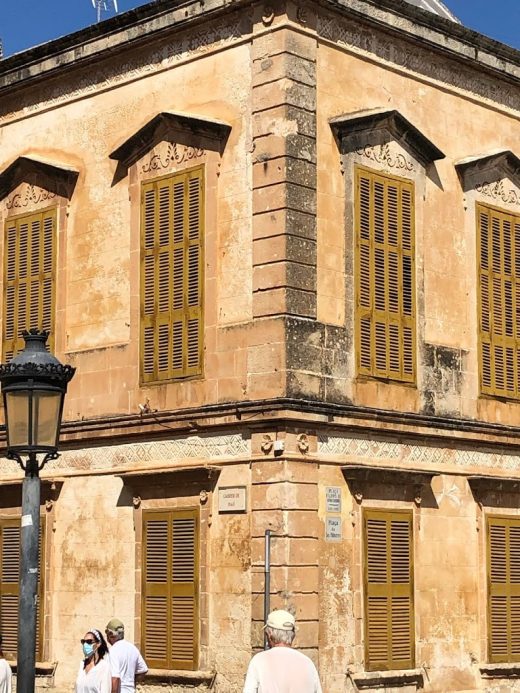 SES MONES A SES ILLES (MONA JACINTA)