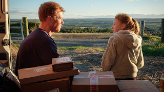 SORRY WE MISSED YOU (MONA JACINTA)