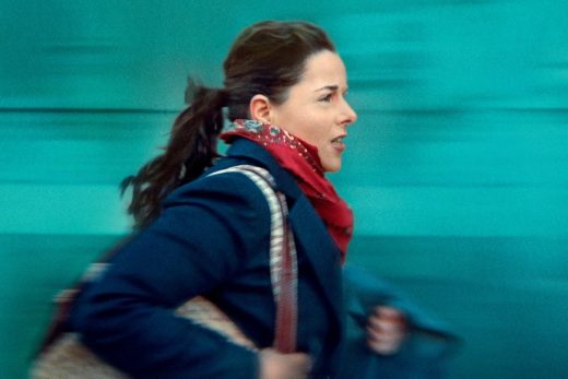 A TIEMPO COMPLETO (MONA JACINTA)