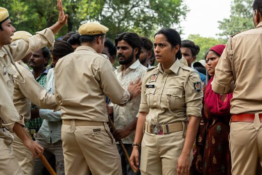 SECRETOS DE UN CRIMEN (MONA JACINTA)