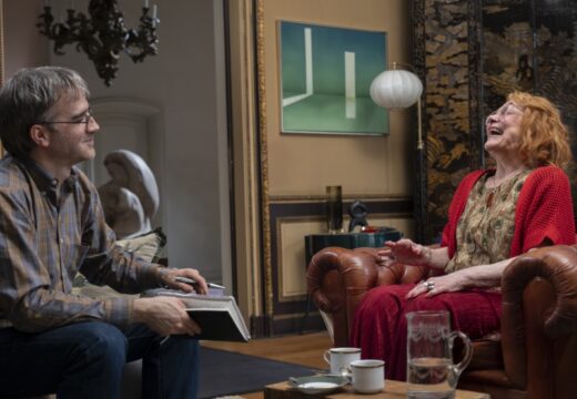 27 NOCHES (MONA JACINTA)